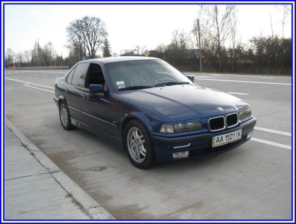 BMW_E36_328.jpg
